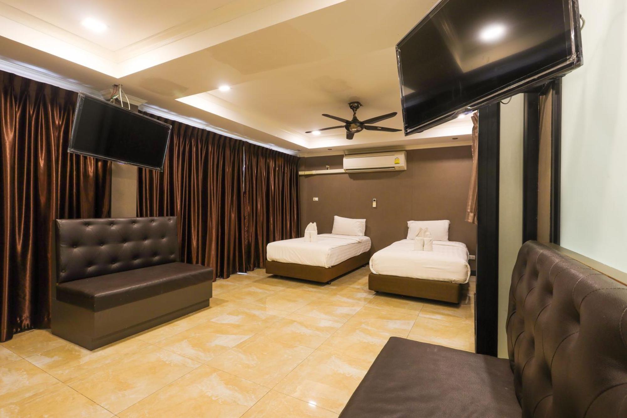 Land Royal Residence Pattaya Esterno foto