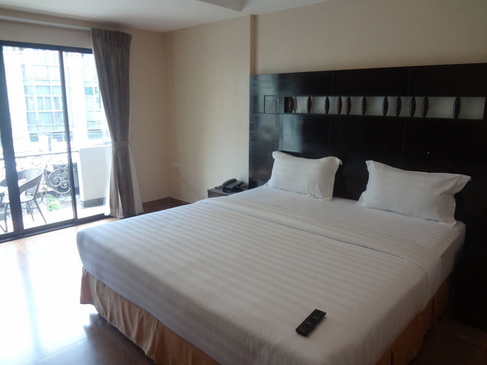 Land Royal Residence Pattaya Esterno foto